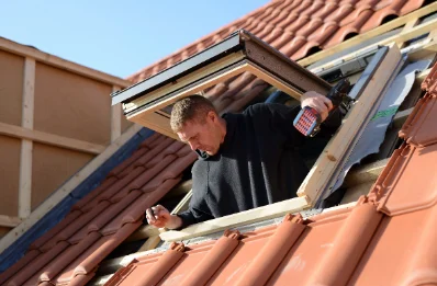 Pose de fenêtres de toit Velux à Nans-sous-Sainte-Anne